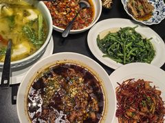 -铜锣湾·有麝自然香(渝北财富中心店)