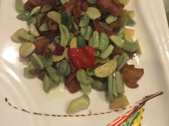 -马尔龙新疆饭店·清真(瑞景店)