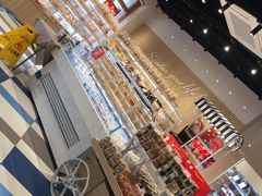 -85度C(生甜甜圈研究工坊·上海局门店)