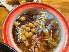 -爆炸头阿姨小四川正宗川味小吃(无任何分店)