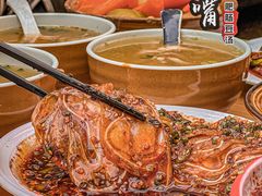-朱大嘴肥肠血旺(福字街店)