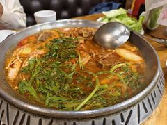 -喇喇排骨火锅·传统韩式脊骨汤(望京西园总店)