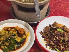 -冯烫烫跷脚牛肉·川菜小馆(武胜西街店)