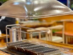 -哈尔滨小酒馆·鲜肉现穿自助烧烤(康新花园店)