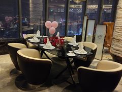 -皇冠假日酒店-B&G51餐厅