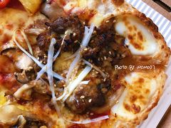 炙烤澳洲牛肉比萨-必胜客(龙吴宅急送店)