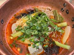 -成都你六姐·牛肉冒菜(城市集市合生汇店)