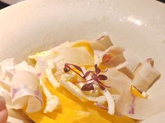 版纳芒果乳扇-芸山季·云南山珍菌火锅(人民广场来福士店)