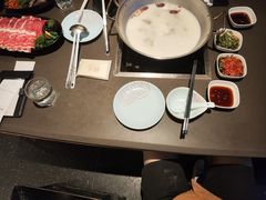 -捞王锅物料理(上海世茂广场店)