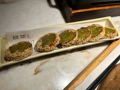 -绿茶餐厅(松江万达店)
