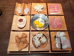 -银米·云南传统过桥米线(双廊黑金冠店)