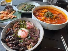 -Ameigo梅果·云贵川bistro(长宁来福士店)