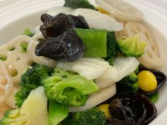 -鸿运楼烤鸭店(天桥店)