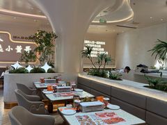 -小董哥烤串·爆汁大油边(故宫店)