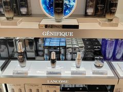 -关西国际机场直营免税店