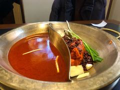 -沸炉重庆老火锅(军事博物馆店)