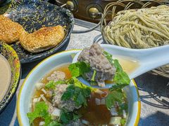 -洞庭洲·防空洞火锅·烧烤·铜锅涮肉(新百广场店)