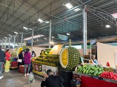 -曼阁市场水果批发市场