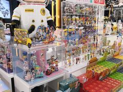 -泡泡玛特POPMART(侨福芳草地店)