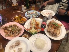 -拉威海鲜市场