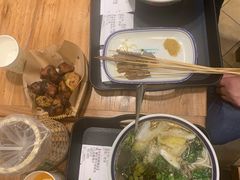 -云阿蛮云南生烫牛肉米线(奉贤路店)
