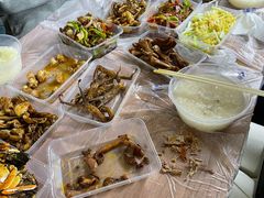 掌中宝-蓝精灵饺子店