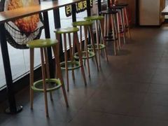 -麦当劳(庐山服务区店)