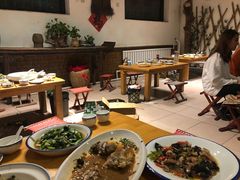 -旺角小渔村·海肠捞饭开创者(环山路店)