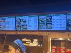 -护国寺小吃店(红莲南路店)
