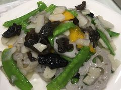 -龙梅肥肠鱼(明瓦廊店)