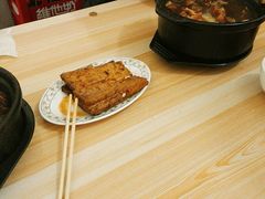 -万和春排骨砂锅米饭(湖北路店)