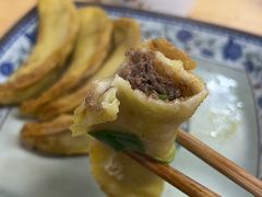 牛肉锅贴（5个/两）-牛味十足传统美食(凤凰西街店)