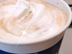 绯红白摩卡-瑞幸咖啡(广东外经贸大厦店)