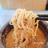 浓汤配面，靠沾[偷笑]