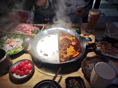 红颜花胶鸡锅-湊湊火锅·茶憩(杭州湖滨银泰in77店)