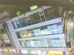 -卡罗酒店(东门晒布地铁站店)