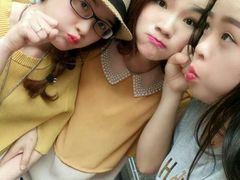-金夫人化妆摄影职业培训学校