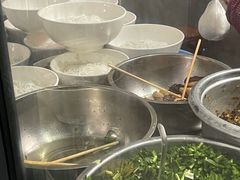 -龙树园麻辣米线