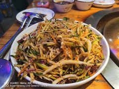 -山河屯铁锅炖(哈西站店)