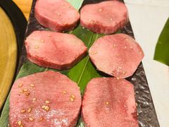 厚切牛舌-炼火烤肉店
