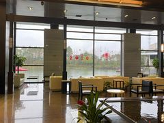 -上海怡沁园度假酒店