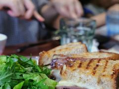 超级牛肉帕尼尼-O'mills Sourdough Bakery&Bistro(永嘉路店)
