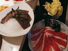 -老房老舍重庆火锅(假日城市店)