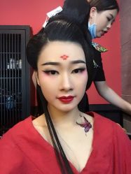 点击看大图 -盘子女人坊古装写真摄影(深圳店)