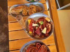 -叽叽扎扎烤肉场(生态城万达店)