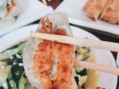 茴香鸡蛋锅贴-小街锅贴(护国寺店)