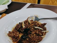 -鹊华居·地道鲁菜·海鲜·融合味(大明湖店)