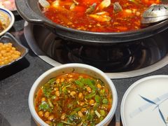 -小饕荟雅安贡椒鱼鲜馆(广福桥店)