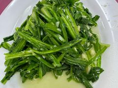 -新峰肉骨茶