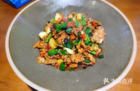 Stir-Fried Pork in the Courtyard
